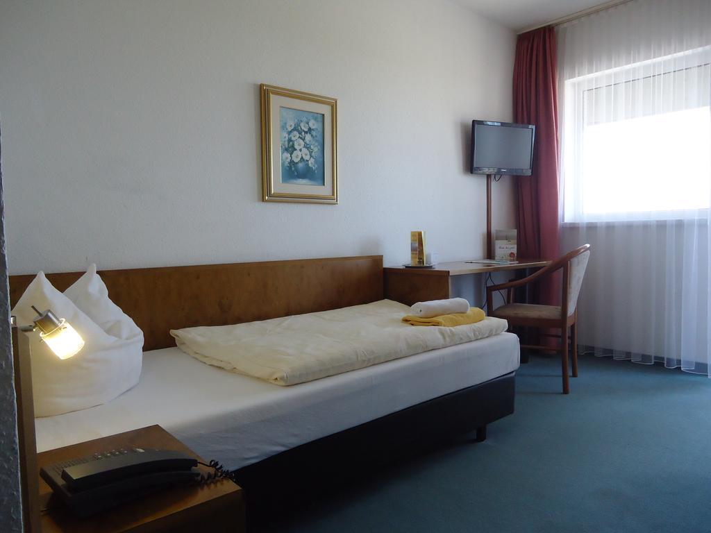Greenline Hotel Hellfeld Neubrandenburg Szoba fotó