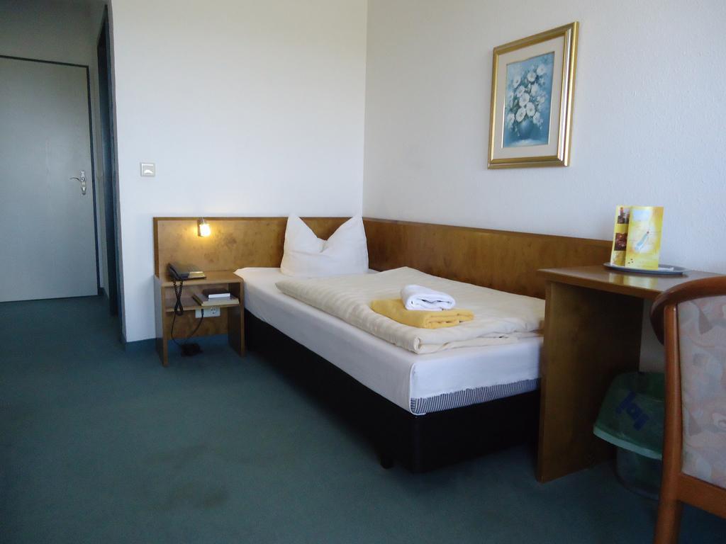 Greenline Hotel Hellfeld Neubrandenburg Kültér fotó